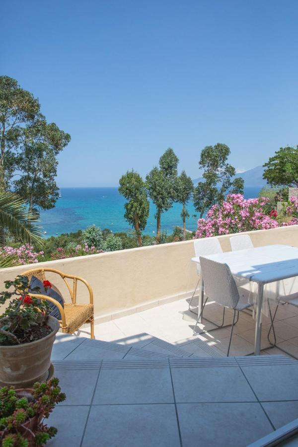 Appartement Terrasse La Citadelle Appartements Saint Florent Екстериор снимка